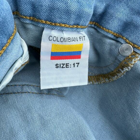 New SUFL Colombian Fit Push Up Jeans Light Wash Distressed Denim Shorts Size 17 - Picture 5 of 5